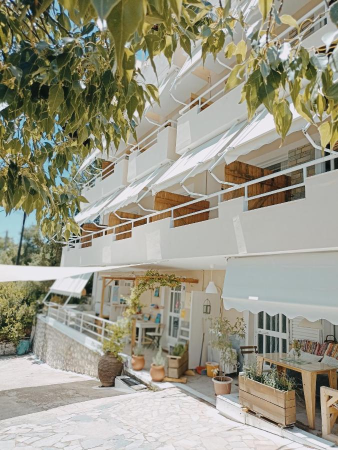 דירה Heras Garden ואסיליקי